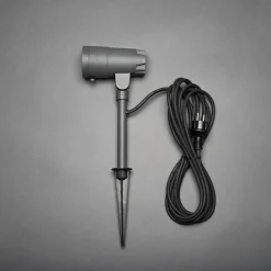 Spot På Spyd><noscript><img width=