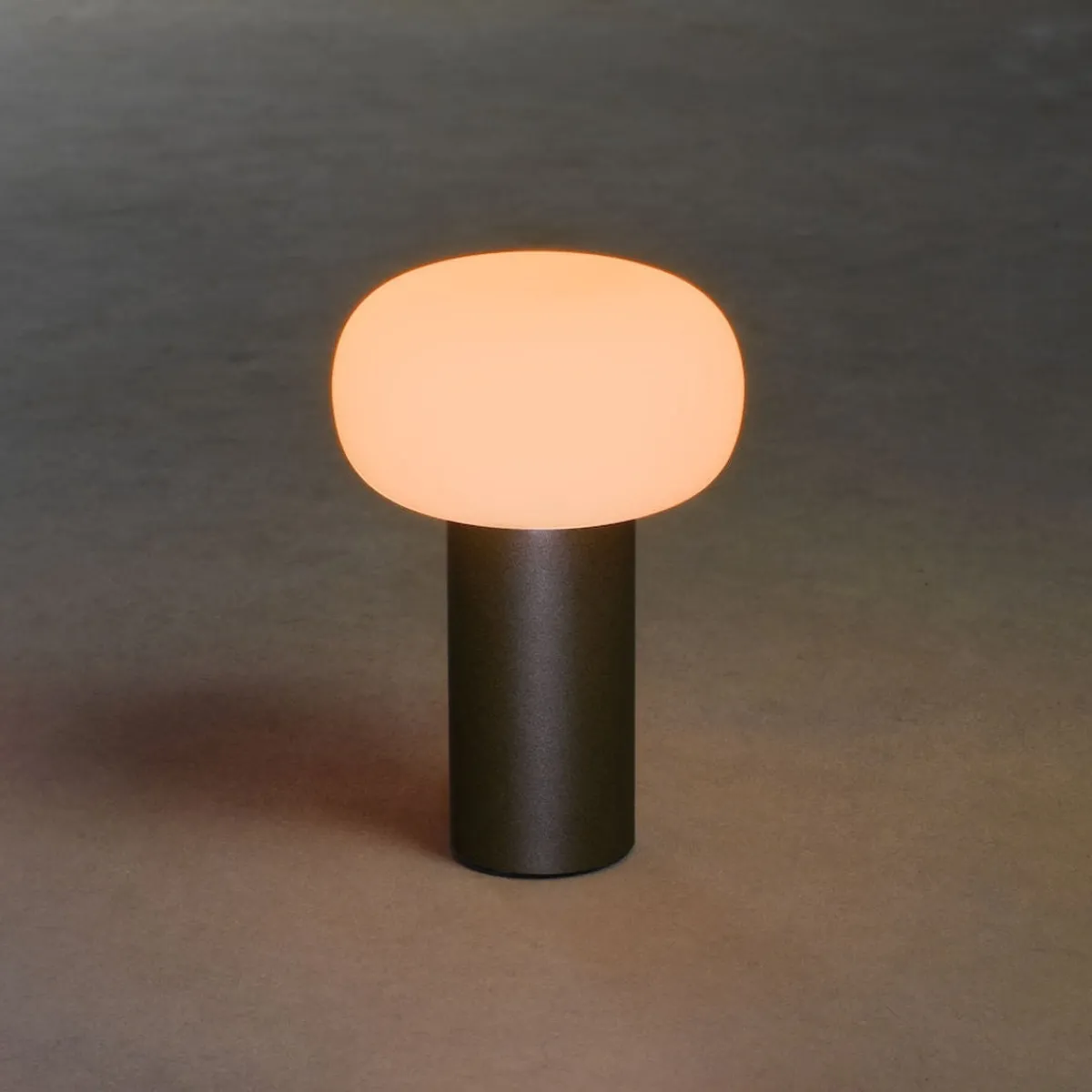 Oppladbare Bordlamper>Konstsmide Antibes oppladbar bordlampe 2700/3000/4000K og RGB IP54 Dimbar - grå Antrasitt