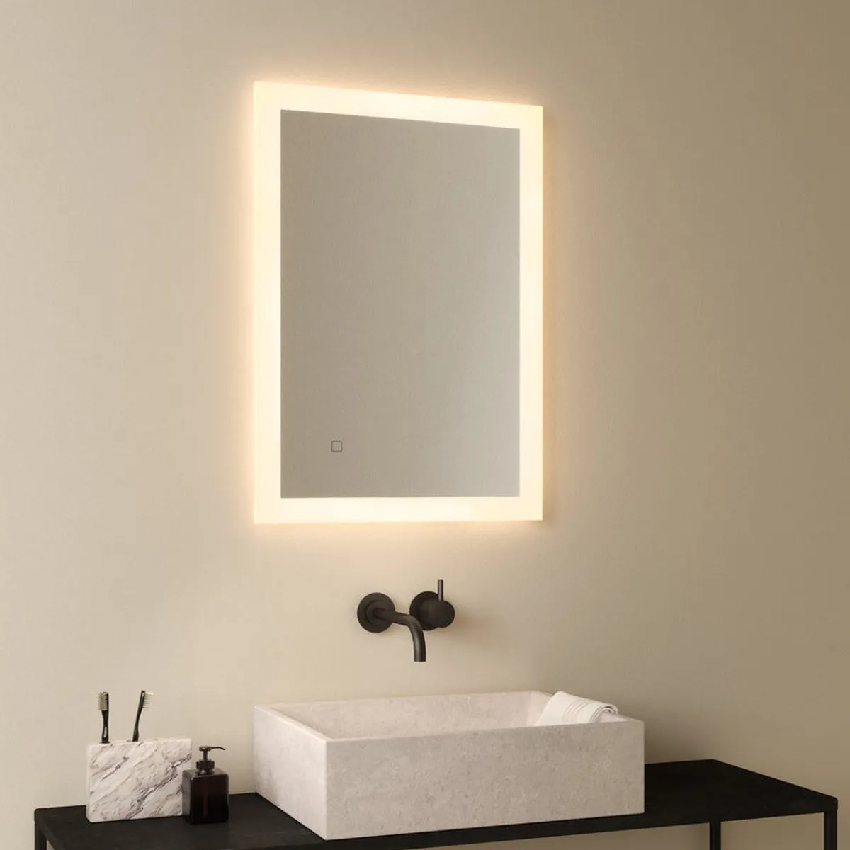 Baderomsbelysning Vegg>Astro Lighting Ascot 700 speil for baderom IP44 28,9W Led 2700-6000 Kelvin 70x50 cm Opal