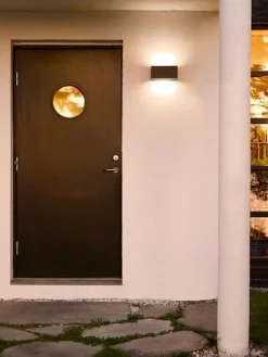 Lightup-Pris|Utelamper Med Opp/Ned Lys>Norlys Asker 1510 8W LED