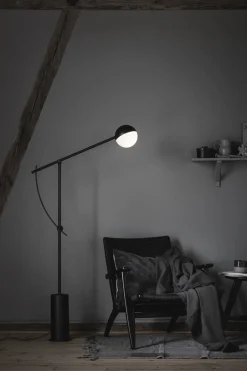 Interiørlamper Gulv|Leselamper Gulv>Northern Balancer Gulvlampe Svart