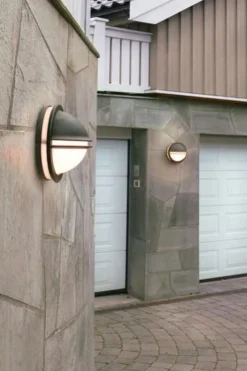 Lightup-Pris|Utelamper - Veggskjold / Plafond><noscript><img width=