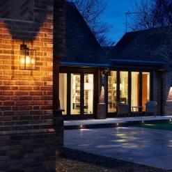 Utelamper - Klassiske Vegglamper>Astro Lighting Box Lantern 450 vegglampe utendørs - Svart