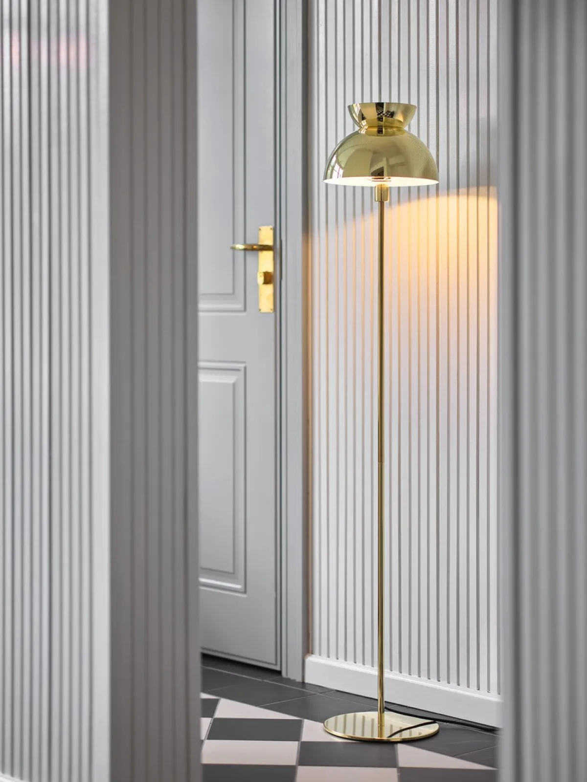 Interiørlamper Gulv>Frandsen Butterfly gulvlampe