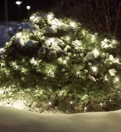 Lysslyngesystem Chrissline - Marksløjd|Juletrelys & Lysslynger>Marksløjd Chrissline lysnett 100 lys 2 x 1,7 meter extra - Varm - Hvit