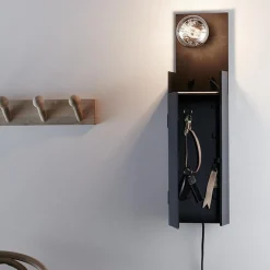 Interiørlamper|Vegglamper Med Usb>Marksløjd Combo vegglampe/nøkkelskap - - Svart