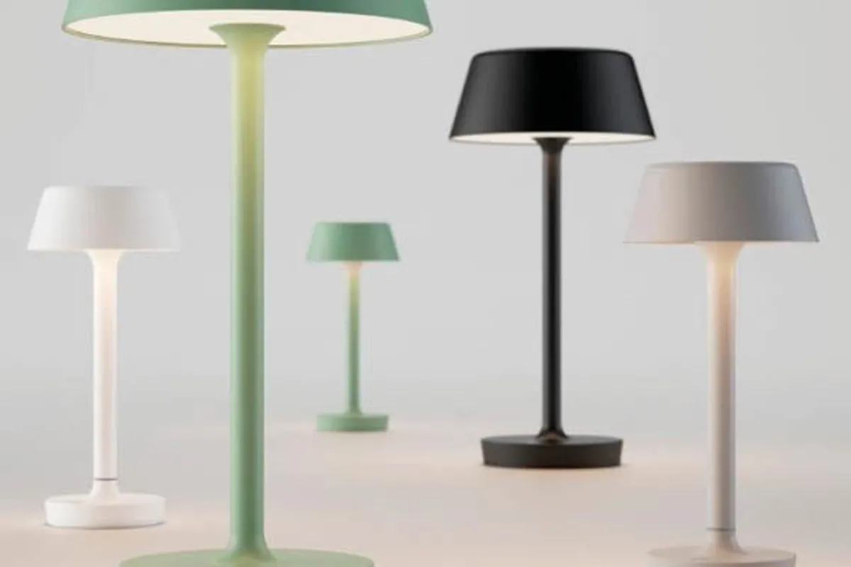 Oppladbare Bordlamper>Antidark Companion oppladbar bordlampe 3W 3000K - Dusty Green Grønn