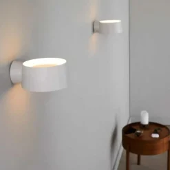 Vegglamper Med Opp/Ned Lys><noscript><img width=