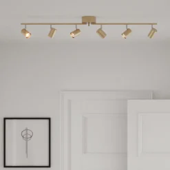 Kjøkkenbelysning Tak|Spotter & Skinner><noscript><img width=