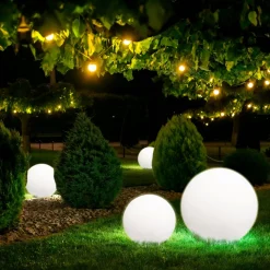 Led-Baller Og Krukker>Nowodvorski Cumulus dekorasjonsball XL utendørs IP44 E27 - Hvit