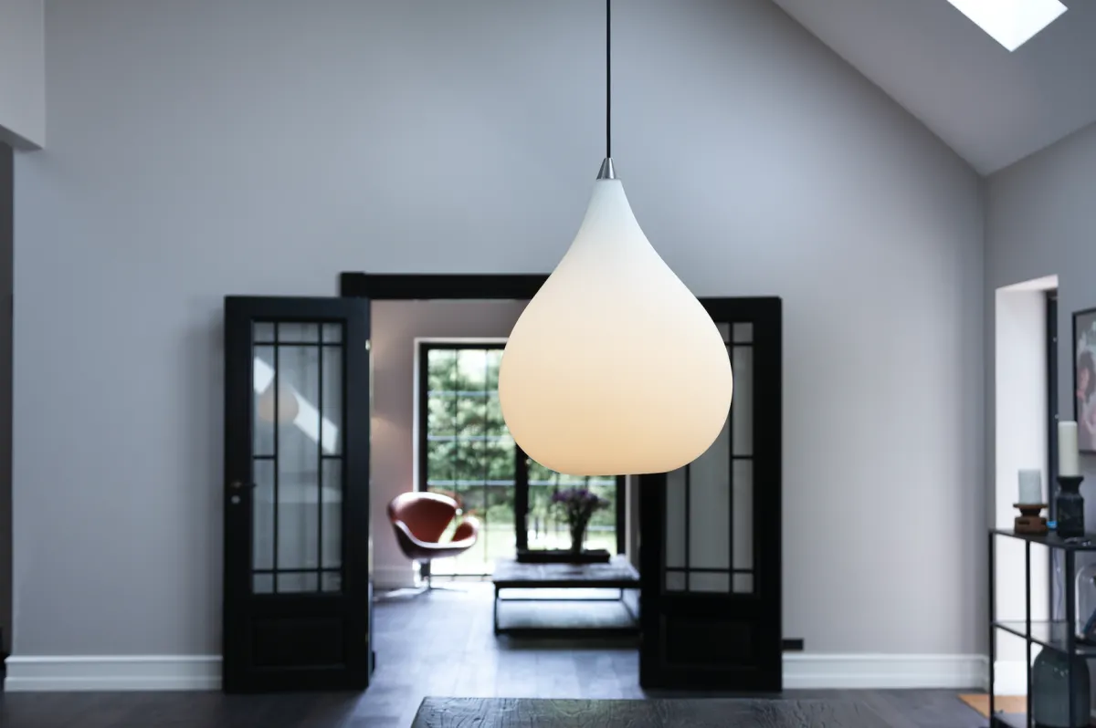 Kjøkkenbelysning Tak|Takpendler>Halo Designs Drops pendel 23 - Opal Hvit