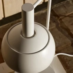 Louis Poulsen><noscript><img width=