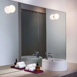 Lightup-Pris|Baderomsbelysning Vegg>Flos Mini Glo-Ball C/W for speilmontering Opal
