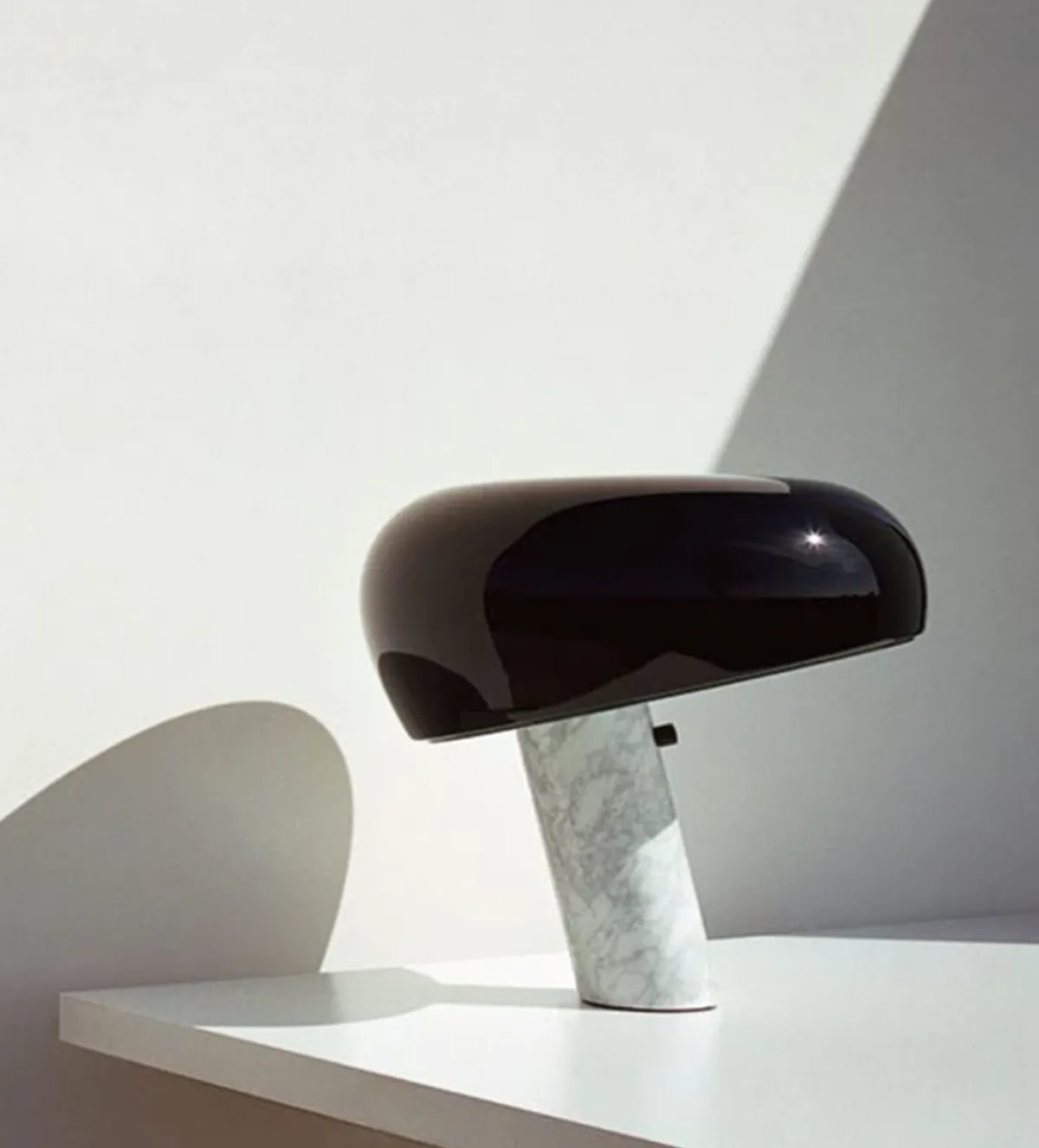 Lightup-Pris>Flos Snoopy bordlampe