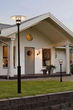 Lyktestolper><noscript><img width=