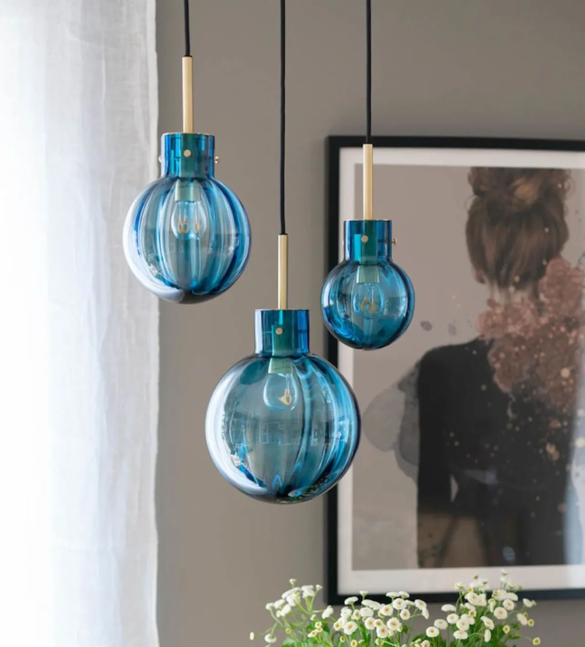 Kjøkkenbelysning Tak|Takpendler>Hadeland Glassverk Havblikk Krystallkuler 3 stk - Hvit Baldakin Hvit / Havblå