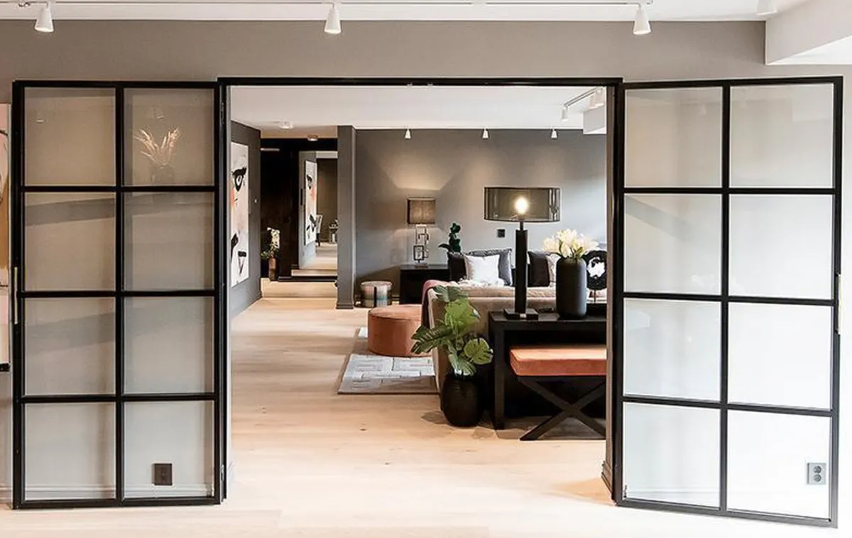 Lightup-Pris|Zip Spotskinner>Sg Armaturen As Komplett 1,2m Zip Zoom 3x6W dimtowarm m/endetilkobling - matt Hvit