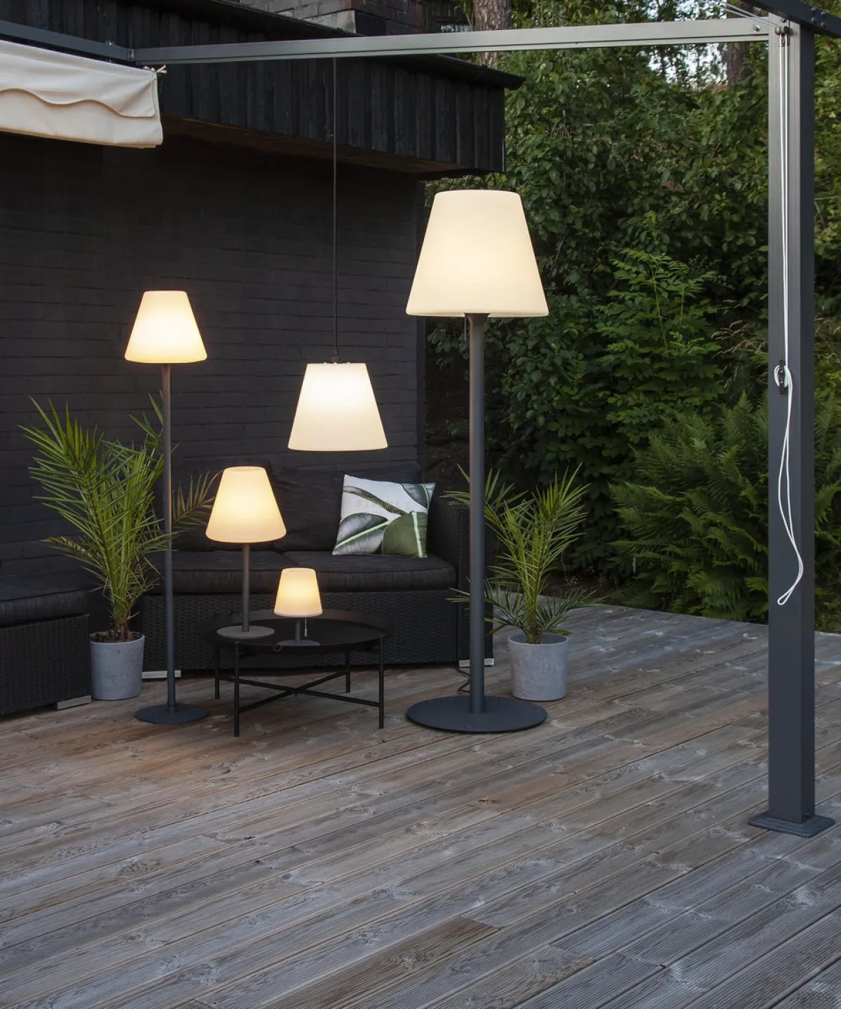 Gulvlamper Ute>Ms - belysning Kreta gulvlampe utendørs 150 cm hvit