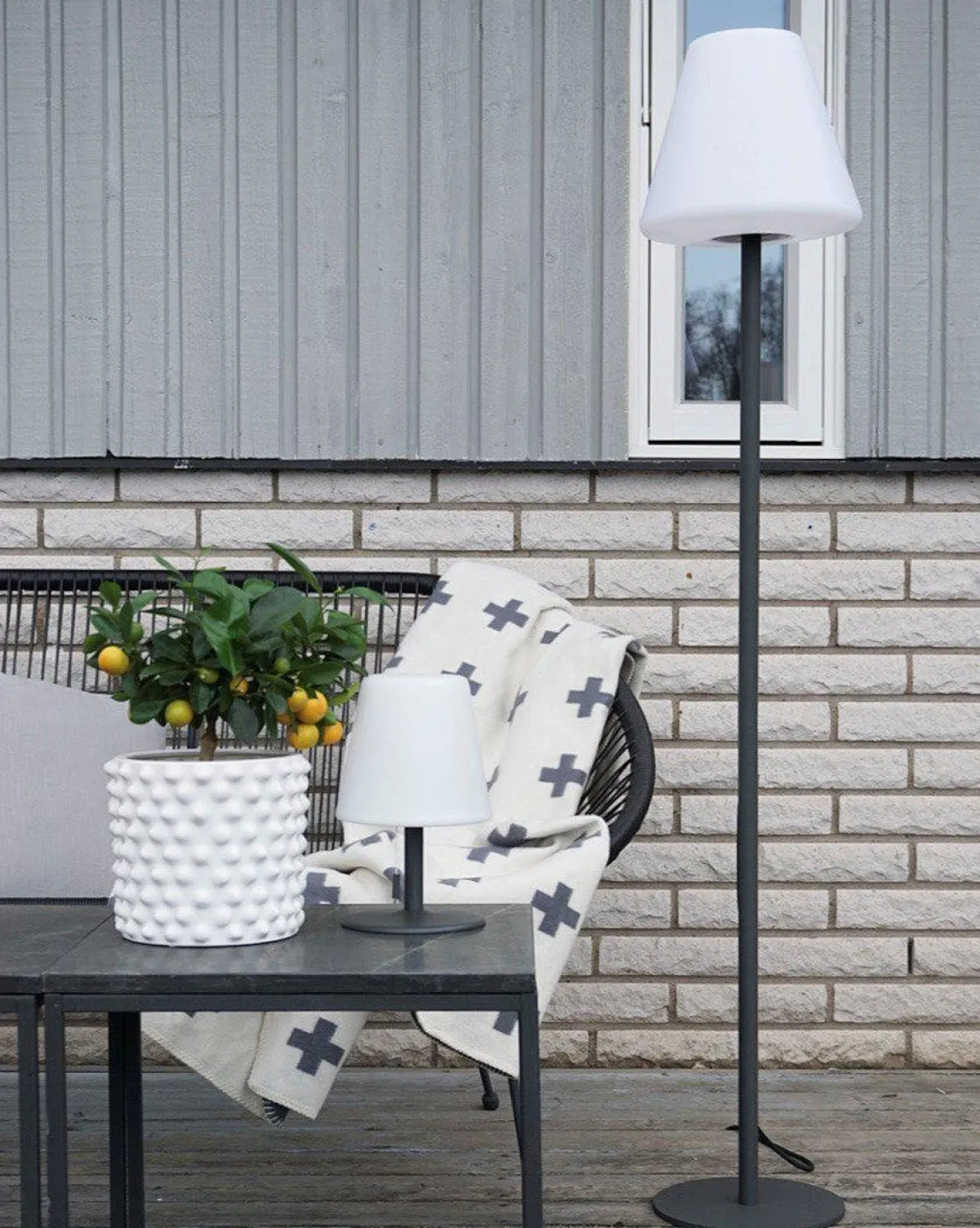 Gulvlamper Ute>Ms - belysning Kreta gulvlampe utendørs 150 cm hvit