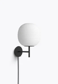 Interiørlamper>New Works Lantern Wall Lamp - Small Hvit