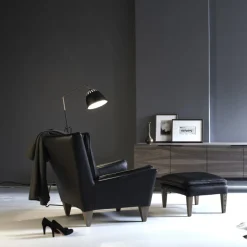 Leselamper Gulv>Örsjö Lean gulvlampe - Svart/Rå messing Svart / Messing