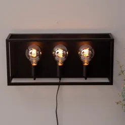 Interiørlamper>Scanlight Lisboa vegglampe trippel - Svart/Messing