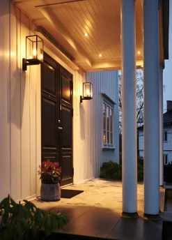 Lightup-Pris|Utelamper - Klassiske Vegglamper><noscript><img width=