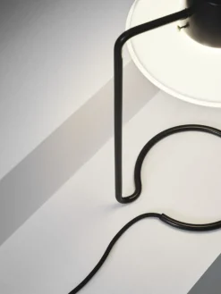 Louis Poulsen><noscript><img width=