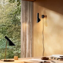 Louis Poulsen|Leselamper>Louis Poulsen AJ Vegglampe