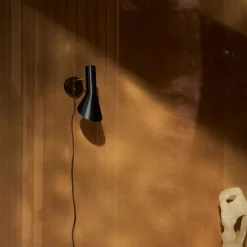 Louis Poulsen|Leselamper><noscript><img width=