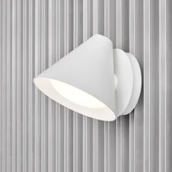 Louis Poulsen|Leselamper>Louis Poulsen Keglen vegglampe