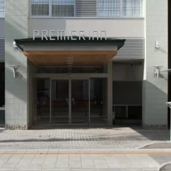 Utelamper - Klassiske Vegglamper|Louis Poulsen><noscript><img width=