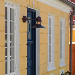 Utelamper - Klassiske Vegglamper|Louis Poulsen><noscript><img width=