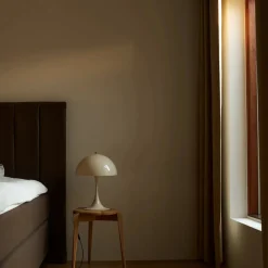 Louis Poulsen><noscript><img width=