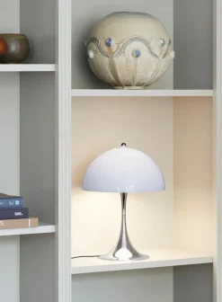 Louis Poulsen><noscript><img width=