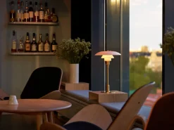 Louis Poulsen><noscript><img width=