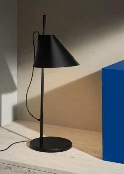 Louis Poulsen><noscript><img width=