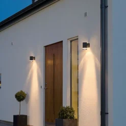 Lightup-Pris|Utelamper Med Opp/Ned Lys>Konstsmide Modena vegglampe I ned - Svart