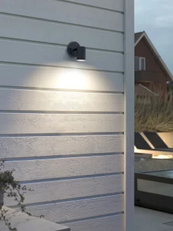 Utelamper Med Opp/Ned Lys>Konstsmide Modena vegglampe ned utendørs 4W 3000K IP44 - Svart