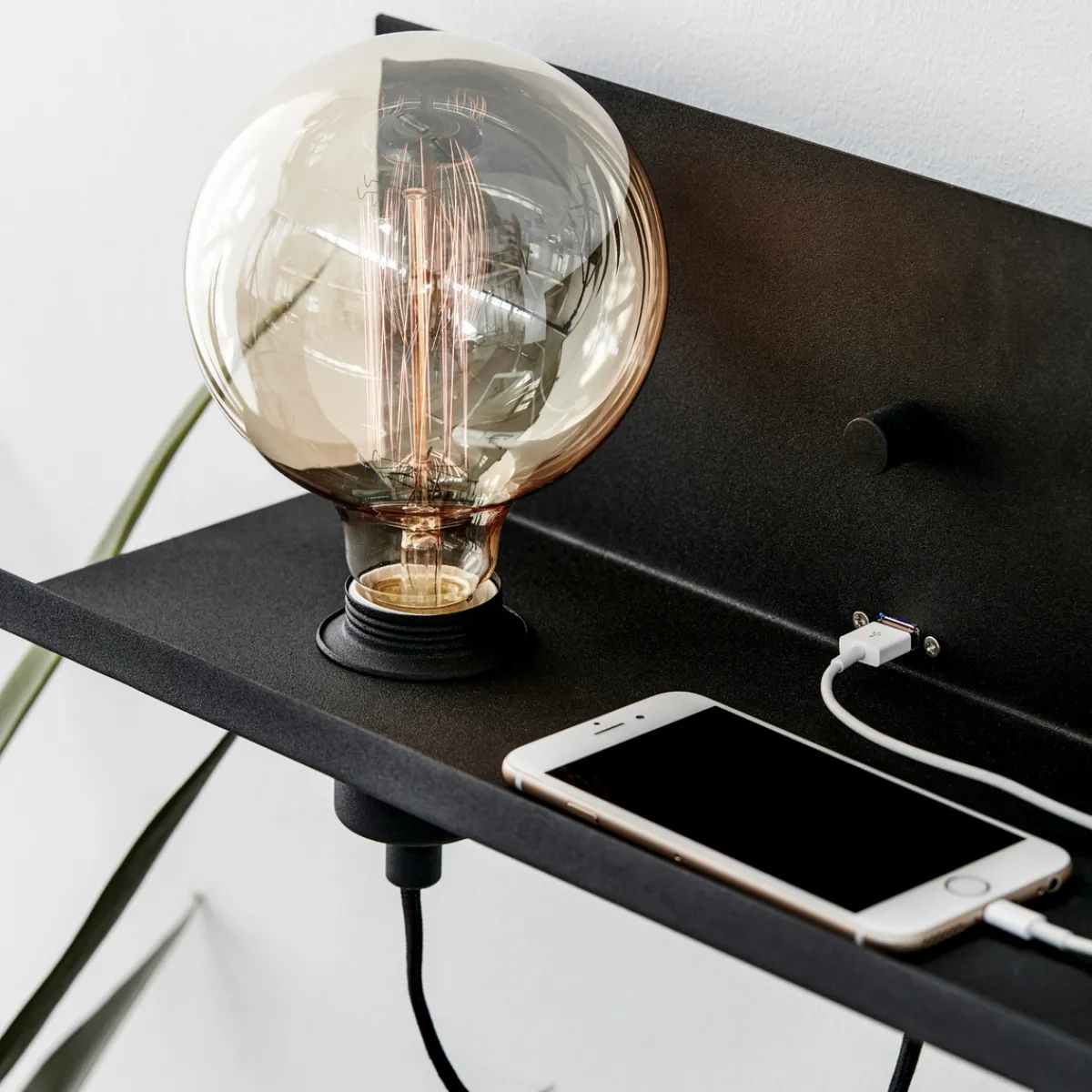 Vegglamper Med Usb>Marksløjd Multi vegglampe - - Svart