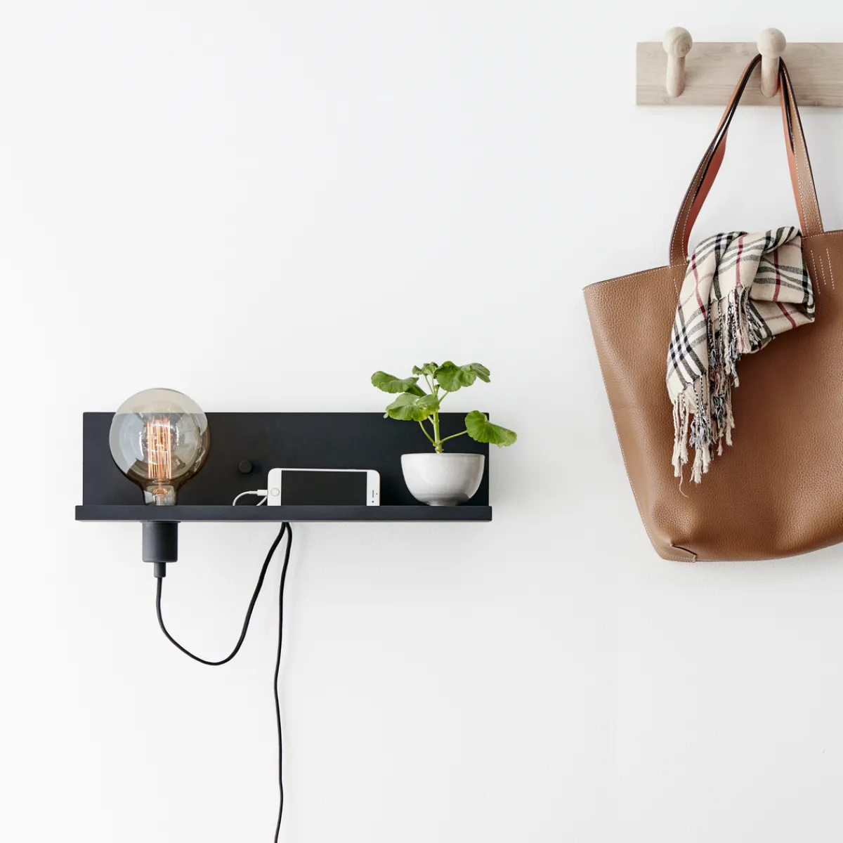 Vegglamper Med Usb>Marksløjd Multi vegglampe - - Svart