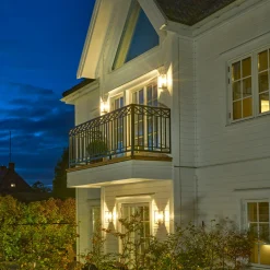 Lightup-Pris|Utelamper - Veggskjold / Plafond><noscript><img width=