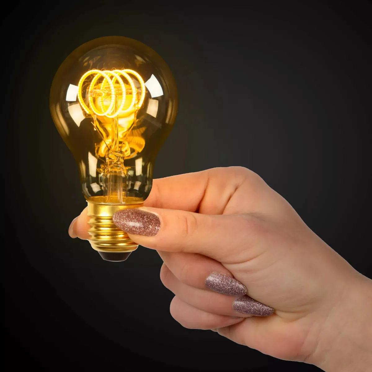 Led-Pærer E27 Sokkel>Lucide Normal E27 Filament Vintage LED 5W 2200K dimbar 60 mm - Amber