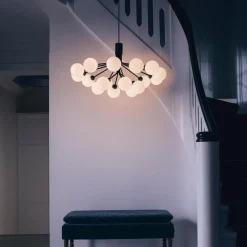 Kjøkkenbelysning Tak|Lysekroner>Nuura Apiales 18 satin svart/opal Svart / Opal