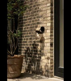 Utelamper - Klassiske Vegglamper|Baderomsbelysning Tak><noscript><img width=