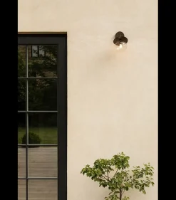 Utelamper - Klassiske Vegglamper|Baderomsbelysning Tak><noscript><img width=