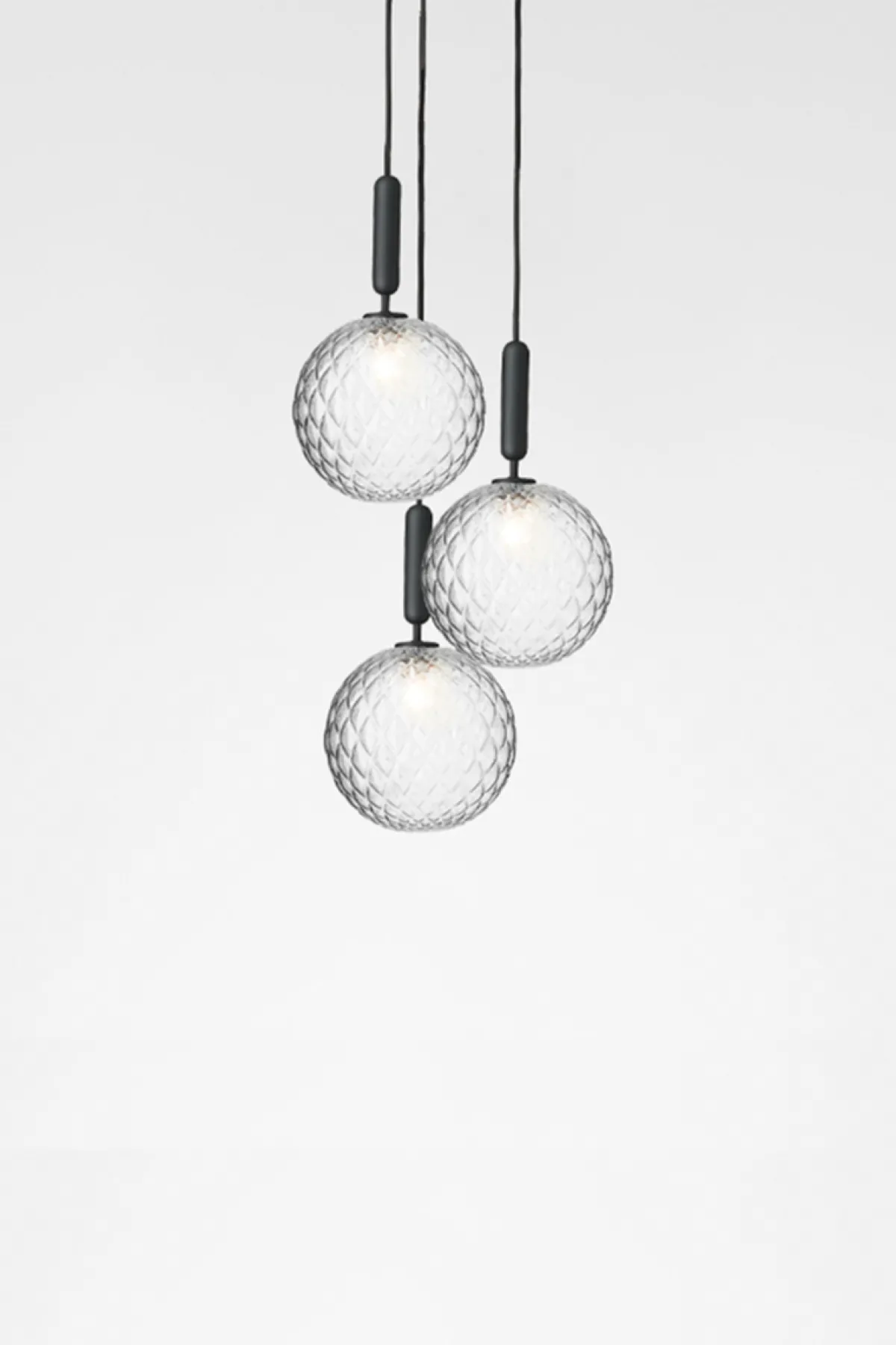 Kjøkkenbelysning Tak|Takpendler>Nuura Miira 3 large / optikk Svart