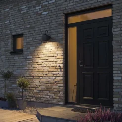 Utelamper - Klassiske Vegglamper>Konstsmide Perugia vegglampe Rust