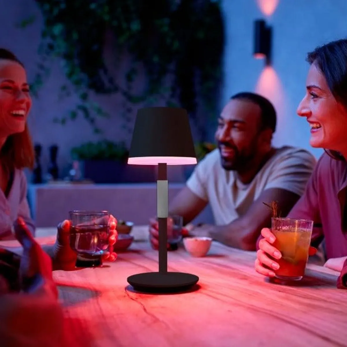 Oppladbare Bordlamper|Philips Hue>Philips Hue Go bærbar bordlampe oppladbar
