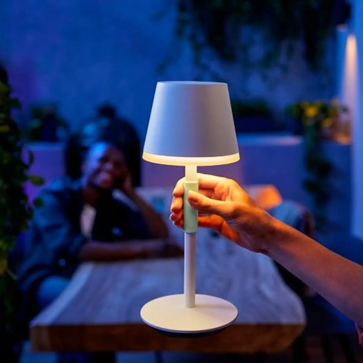 Oppladbare Bordlamper|Philips Hue>Philips Hue Go bærbar bordlampe oppladbar